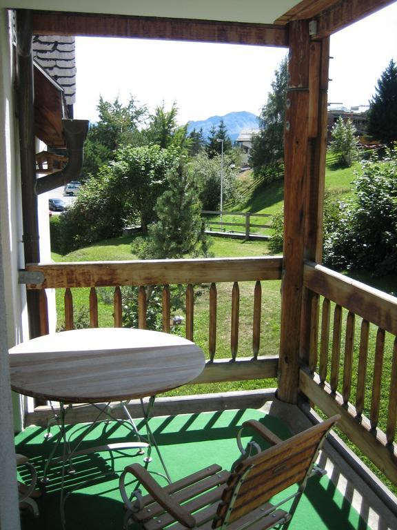 Schweizerhof Ferienwohnungen Lenzerheide 6 Pokój zdjęcie